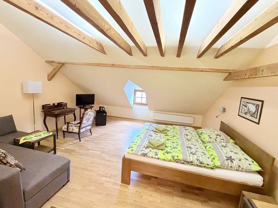 Podkrovná izba Deluxe